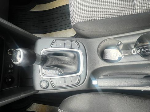 Used 2021 Hyundai Kona SEL Plus FWD image 26