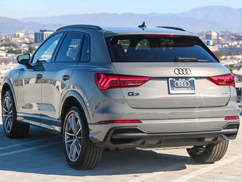 New 2025 Audi Q3 2.0T Premium image 10