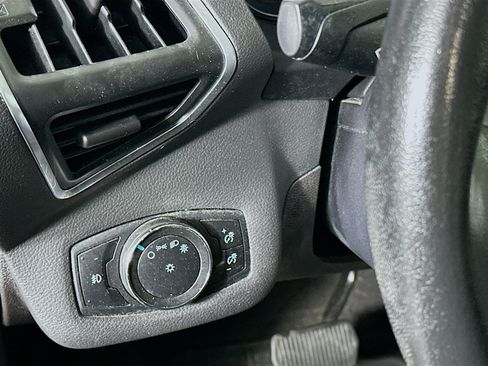 Used 2013 Ford Escape Titanium FWD image 16