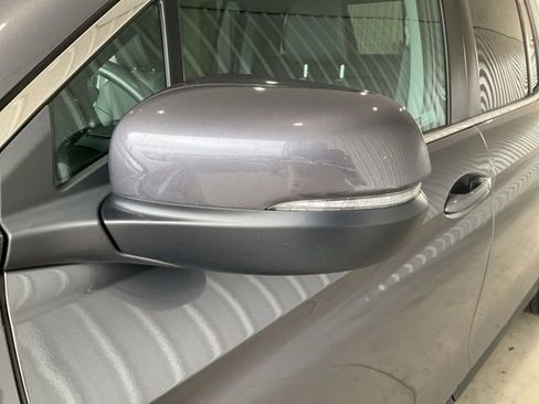 Certified 2025 Honda Ridgeline RTL image 3