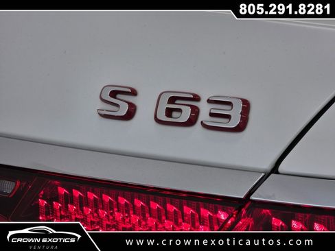 Used 2024 Mercedes-Benz S 63 AMG S w/ Carbon Fiber Exterior Package image 15