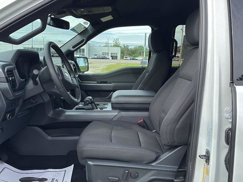 New 2026 Ford F150 XLT w/ Equipment Group 302A MID AWD/4WD image 12