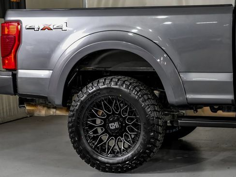 Used 2022 Ford F250 Lariat w/ Lariat Value Package AWD/4WD image 7