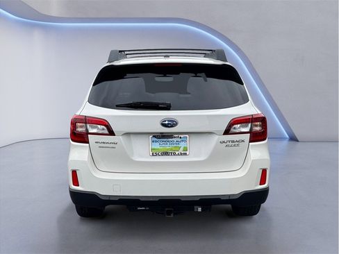 Used 2015 Subaru Outback 2.5i Limited AWD/4WD image 5
