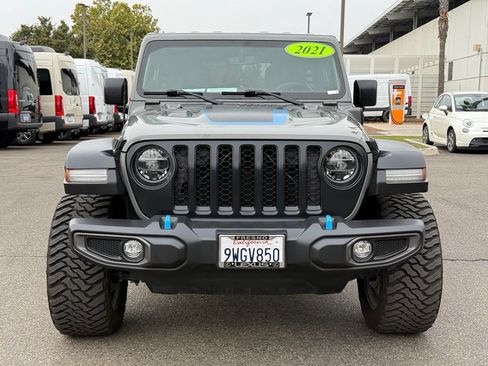 Used 2021 Jeep Wrangler Unlimited Rubicon 4xe w/ Cold Weather Group AWD/4WD image 17