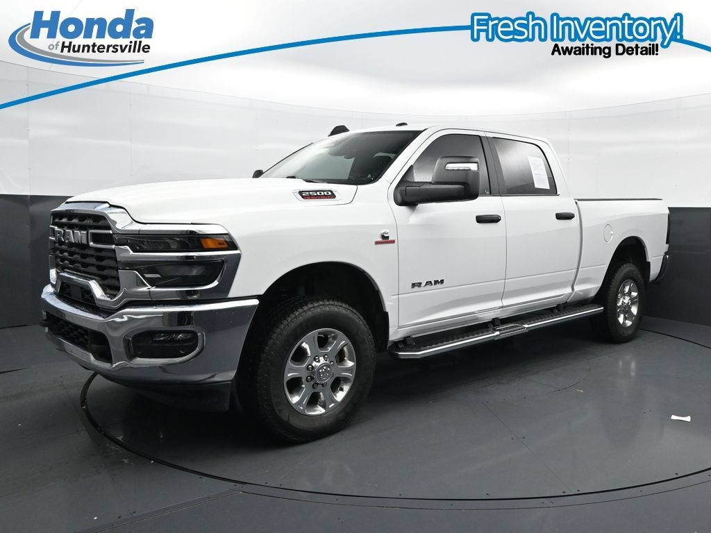 Used 2025 RAM 2500 Big Horn AWD/4WD image 4