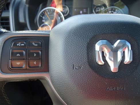 Used 2022 RAM 5500 Tradesman image 18