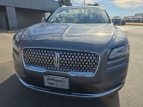 Used 2022 Lincoln Nautilus Standard w/ Premium Package image 9