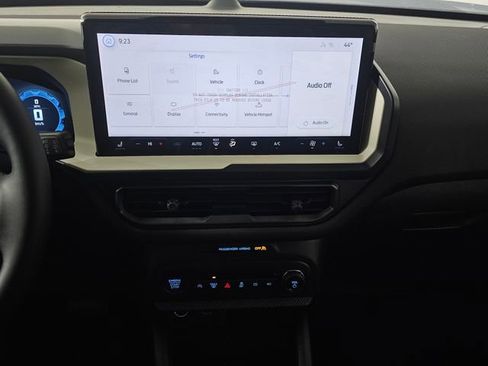 New 2025 Ford Bronco Sport Heritage w/ Convenience Package image 28