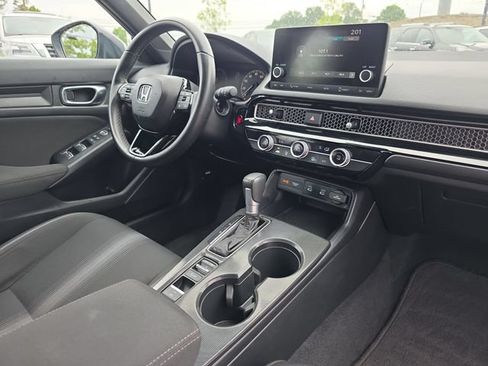 Used 2025 Honda Civic Sport image 16