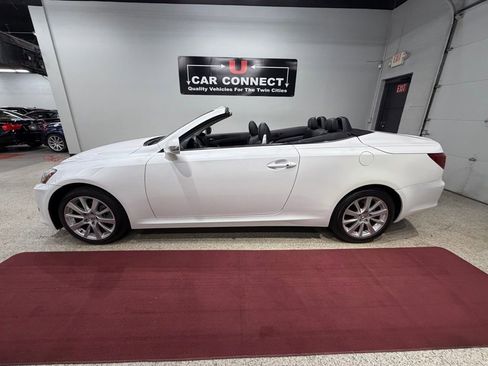 Used 2010 Lexus IS 250C RWD image 18