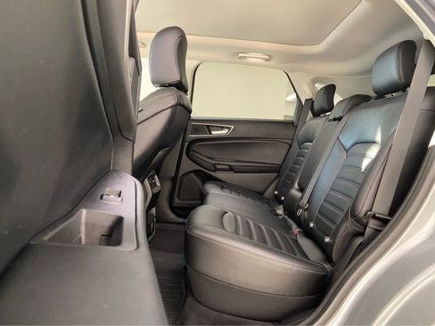 Used 2023 Ford Edge SEL w/ Convenience Package image 14