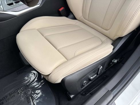 New 2026 BMW 330i 330i NA w/ M Sport Package image 20