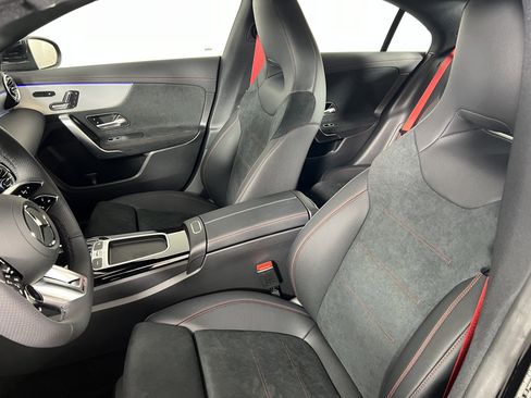 New 2026 Mercedes-Benz CLA 35 AMG 4MATIC image 4