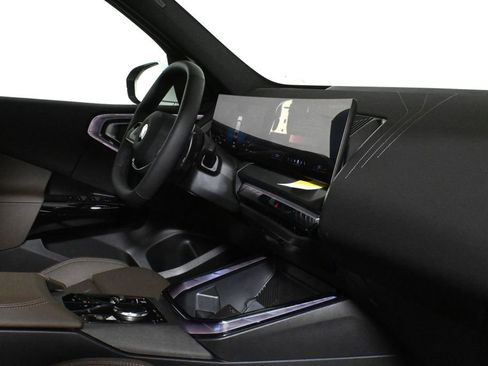 Used 2026 BMW X3 xDrive30 w/ Convenience Package image 32