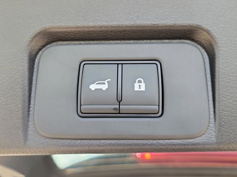 New 2026 Nissan Rogue SV FWD image 9