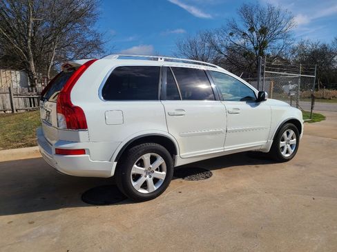 Used 2013 Volvo XC90 3.2 image 3