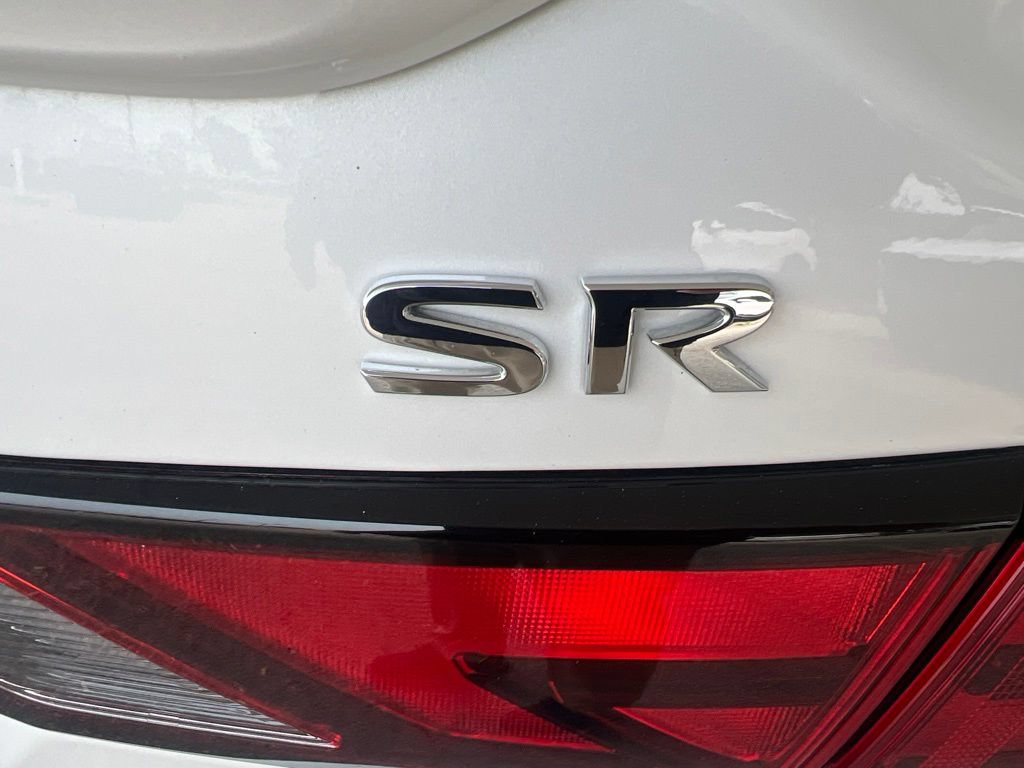 Certified 2023 Nissan Sentra SR FWD image 33
