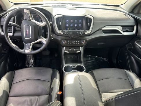 Used 2023 GMC Terrain SLT w/ Infotainment Package II image 22