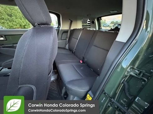 Used 2014 Toyota FJ Cruiser 4WD w/ Upgrade Package image 25
