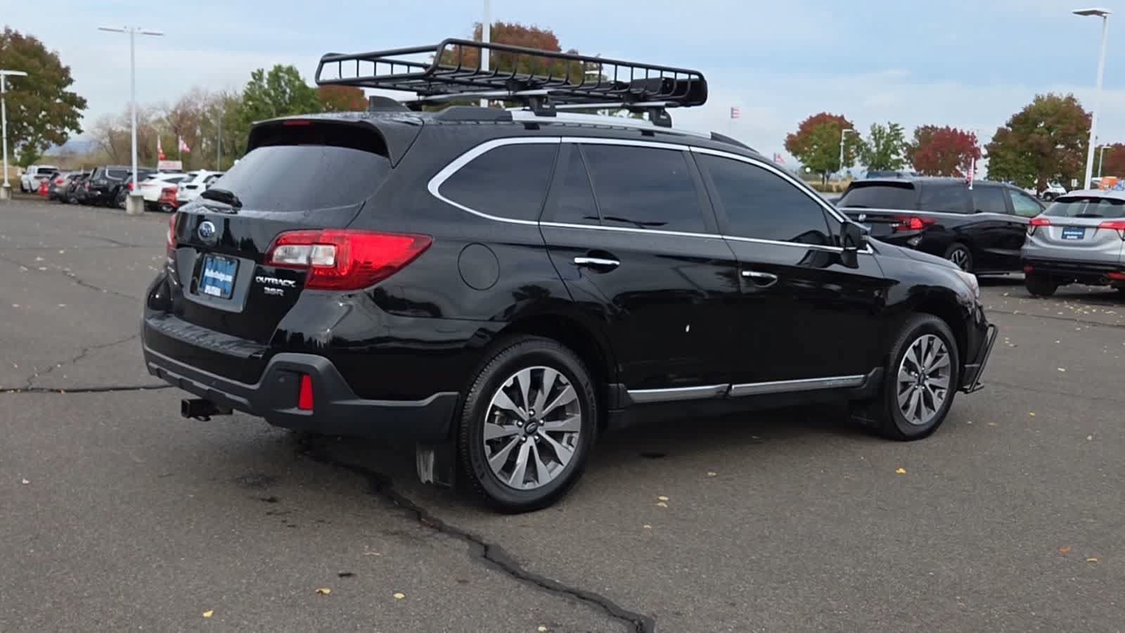 Used 2019 Subaru Outback 3.6R Touring w/ Popular Package #3A AWD/4WD image 8