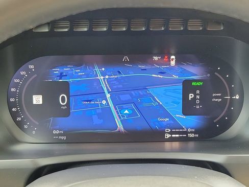 Certified 2023 Volvo XC90 T8 Ultimate w/ Protection Package Premier image 28