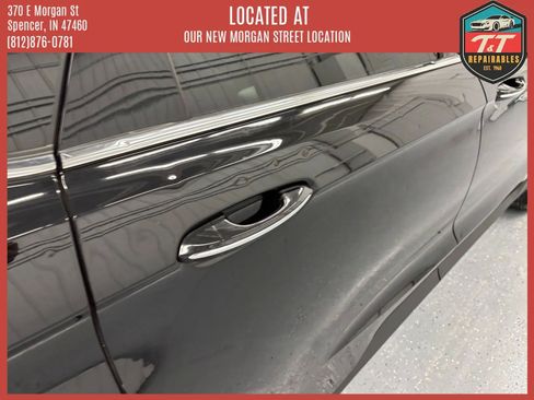 Used 2022 Ford Edge Titanium w/ Equipment Group 301A AWD/4WD image 23