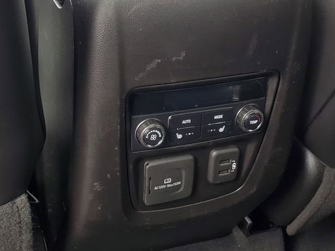 Used 2022 Buick Enclave Avenir w/ LPO, Floor Liner Package image 33