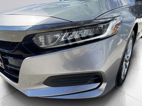 Used 2019 Honda Accord LX image 11