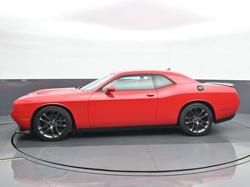 Used 2021 Dodge Challenger R/T Scat Pack image 3