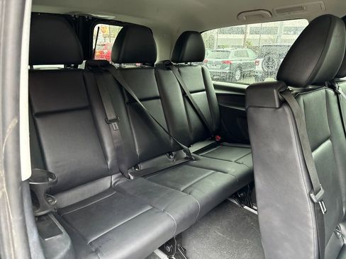 Used 2019 Mercedes-Benz Metris Passenger image 13