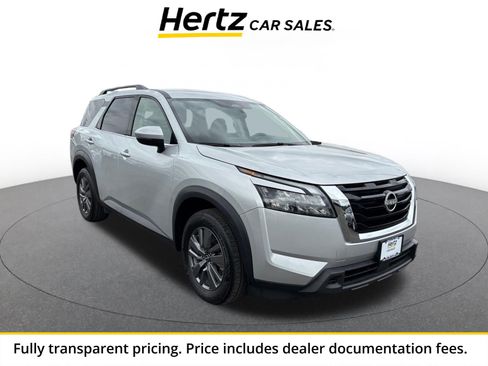 Used 2025 Nissan Pathfinder SV AWD/4WD image 1