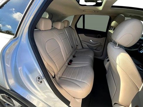 Certified 2022 Mercedes-Benz GLC 300 4MATIC image 25