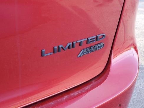 New 2026 Chrysler Pacifica Limited w/ S Appearance Package image 32