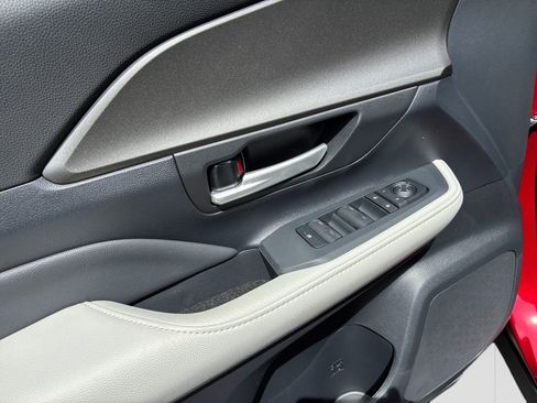New 2026 Toyota Grand Highlander AWD image 11