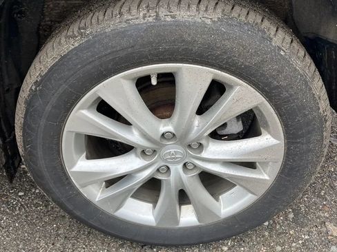 Used 2015 Toyota RAV4 Limited AWD/4WD image 18