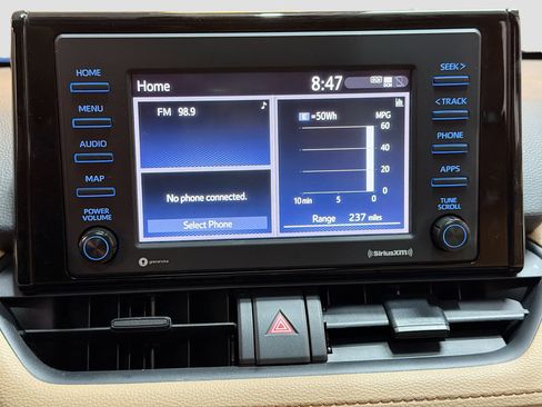 Used 2020 Toyota RAV4 XLE w/ Convenience Package image 21