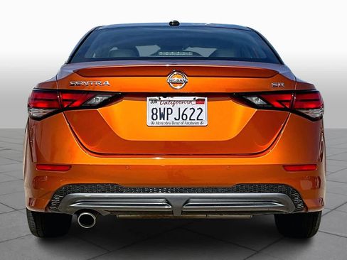 Used 2021 Nissan Sentra SR w/ SR Premium Package image 4