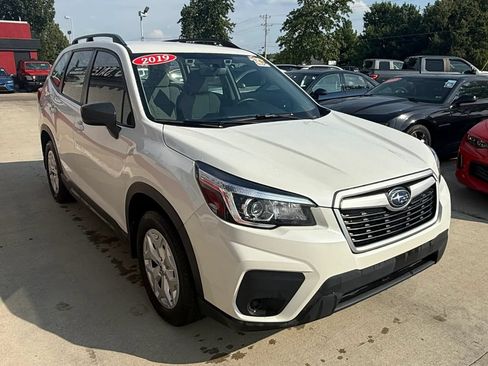 Used 2019 Subaru Forester w/ Alloy Wheel Package AWD/4WD image 2