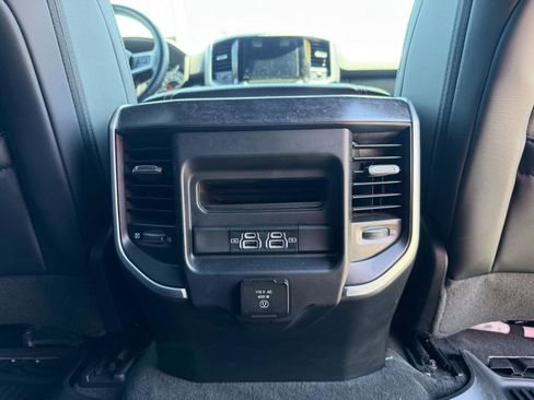 Used 2022 RAM 1500 Big Horn AWD/4WD image 22