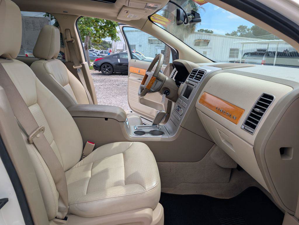 Used 2007 Lincoln MKX 2WD image 12