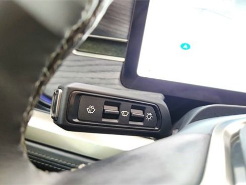 Used 2024 Rivian R1T Adventure image 44