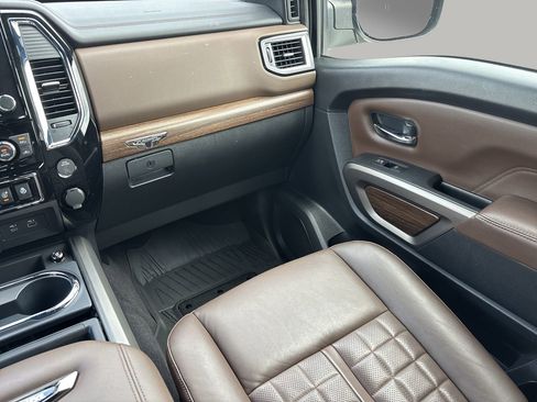 Used 2023 Nissan Titan Platinum Reserve w/ Off Road Protection Package AWD/4WD image 15