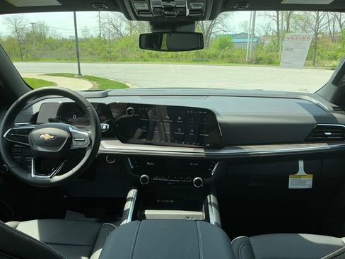 New 2026 Chevrolet Tahoe Premier w/ Sun And Tow Package AWD/4WD image 21