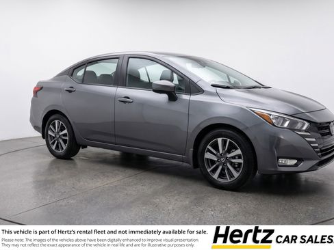 Used 2025 Nissan Versa SV FWD image 1