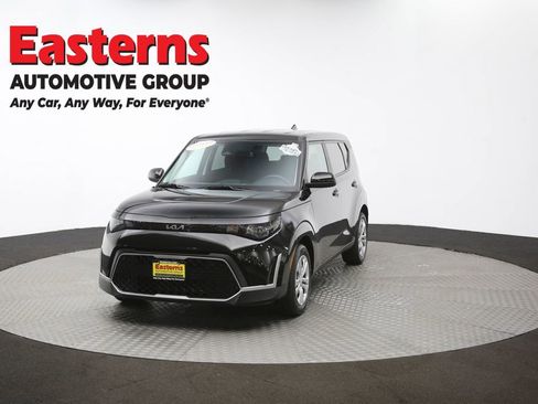 Used 2023 Kia Soul LX FWD image 52