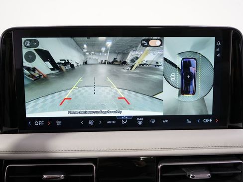 New 2026 Lincoln Aviator Reserve AWD/4WD image 30