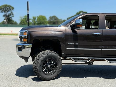 Used 2018 Chevrolet Silverado 2500 LTZ w/ Duramax Plus Package AWD/4WD image 11