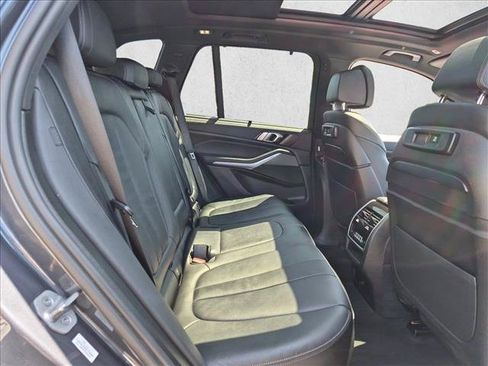 Used 2022 BMW X5 sDrive40i w/ M Sport Package RWD image 22