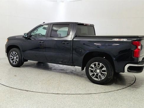 Used 2023 Chevrolet Silverado 1500 LT AWD/4WD image 5